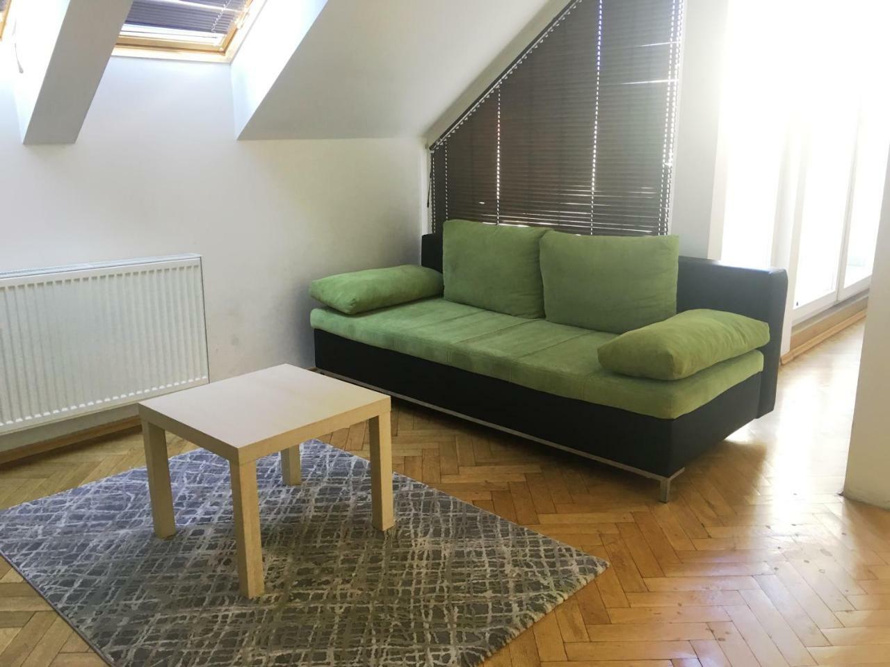 Residence Kostnicke Square Prague Luaran gambar
